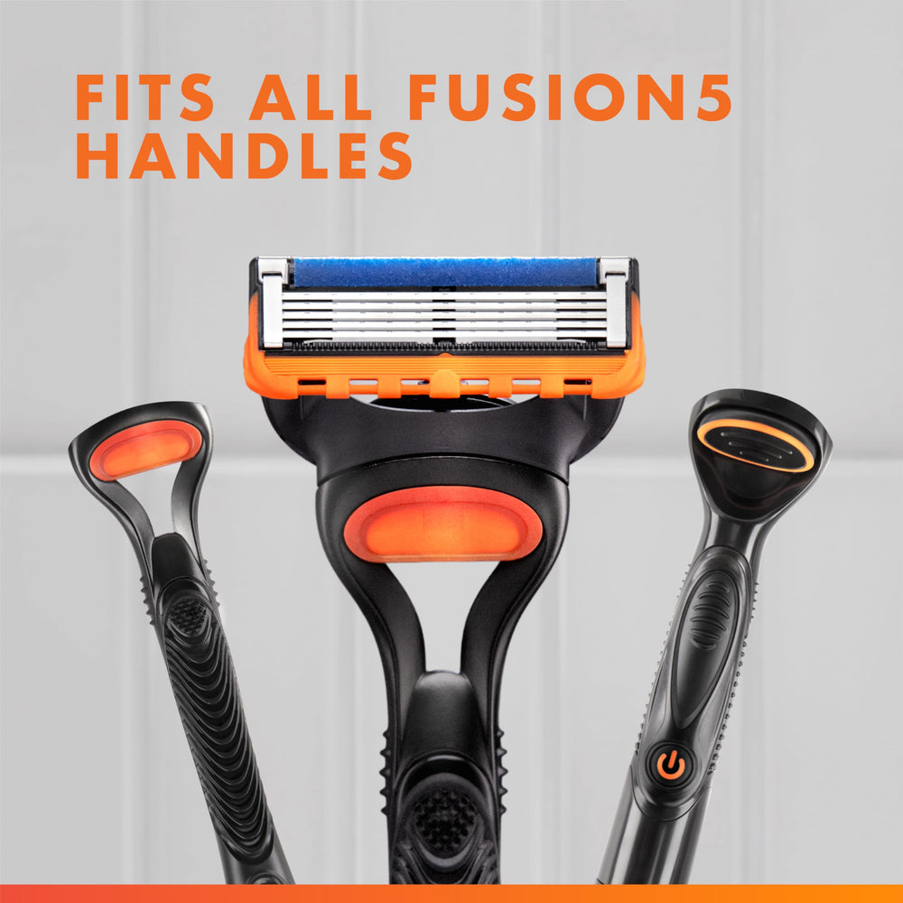 Tricky areas like sideburns and under the nose supported by Fusion5 blades.