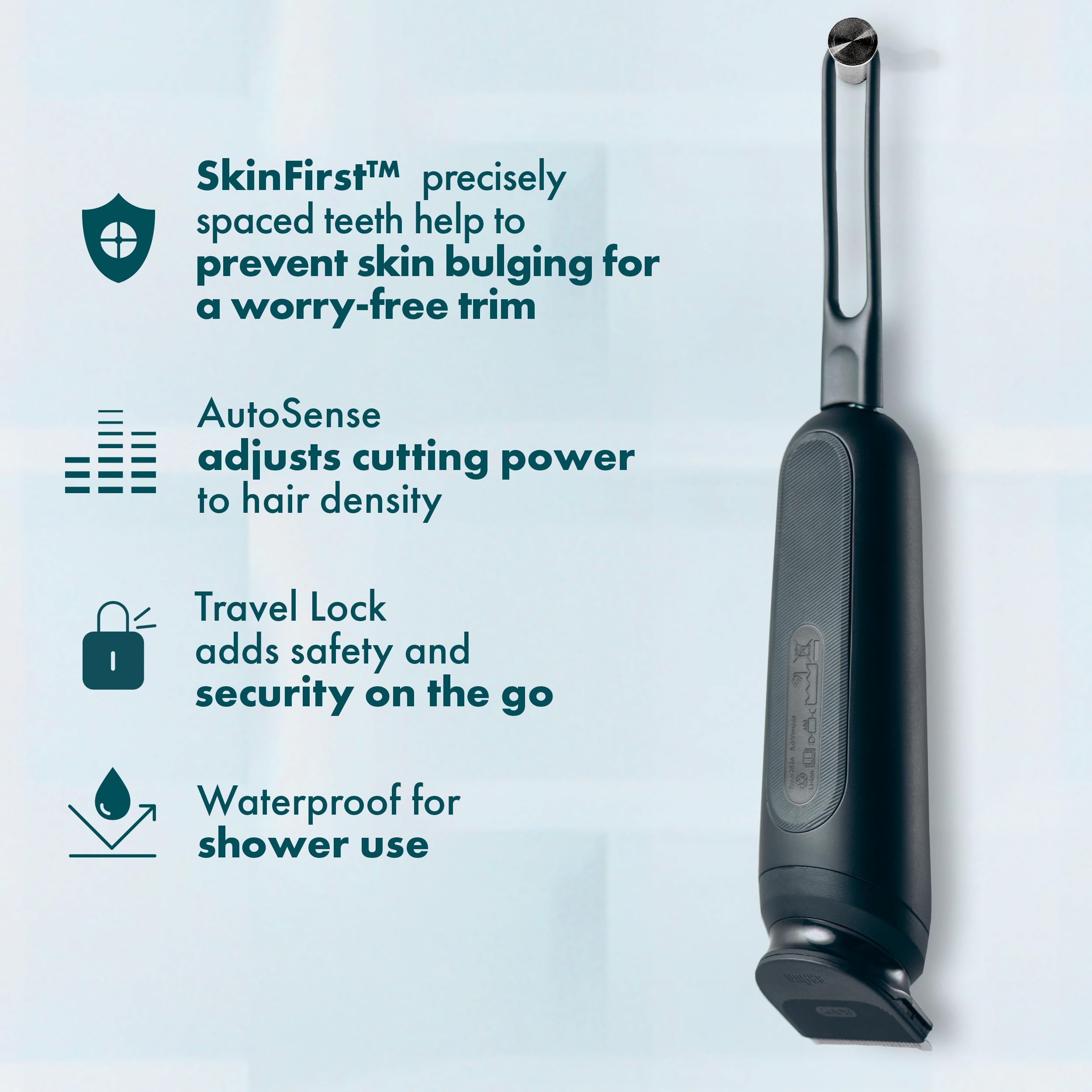Gillette i7 LED halo light enhances visibility in dim bathrooms.