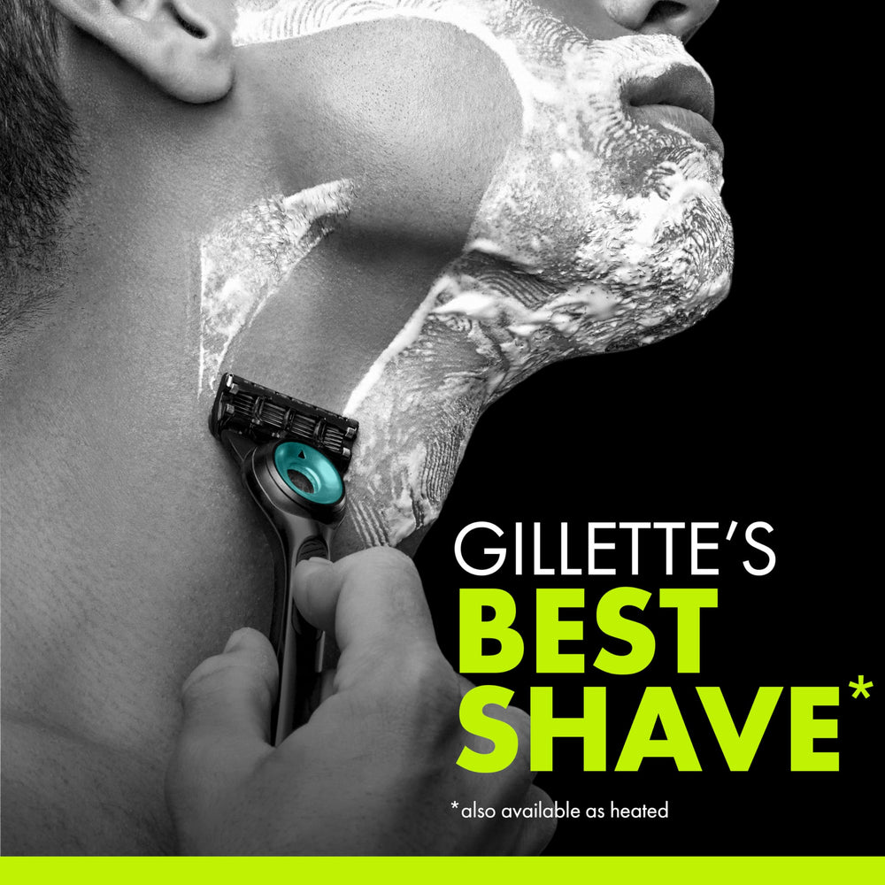 Gillette Labs FlexDisc technology contours to your face for comfort.