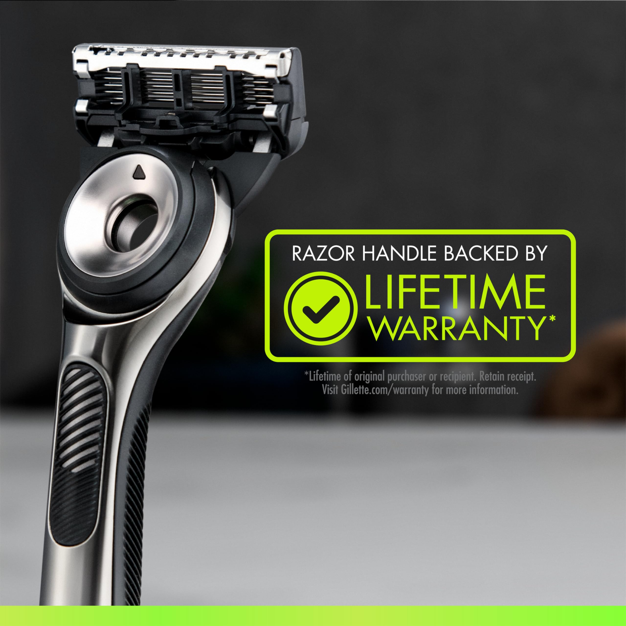 GilletteLabs razor kit includes one handle, four refills, and magnetic stand