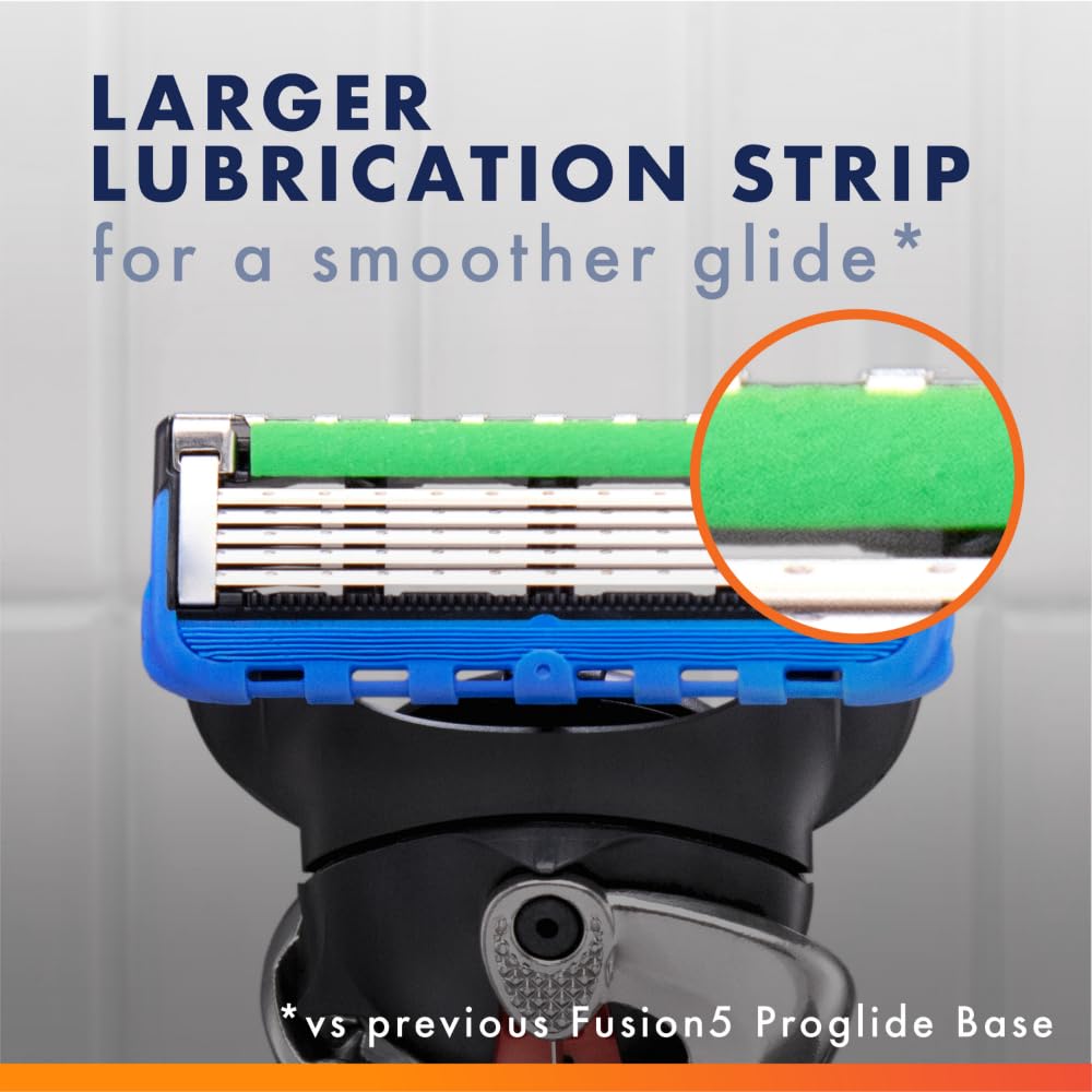Microcomb guides hairs for cleaner lines