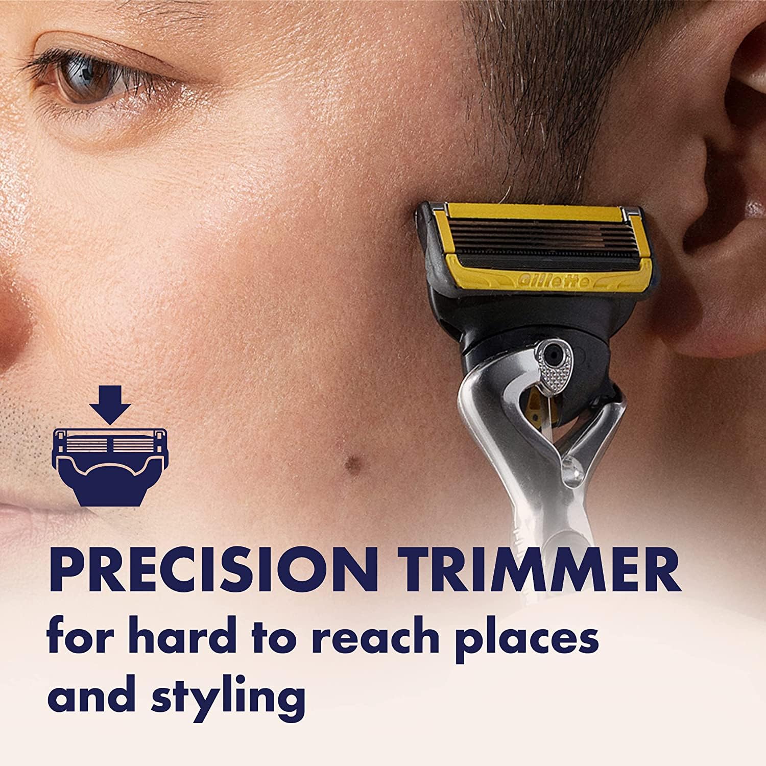 Gillette ProGlide Shield grip texture enhances control during wet shaving.