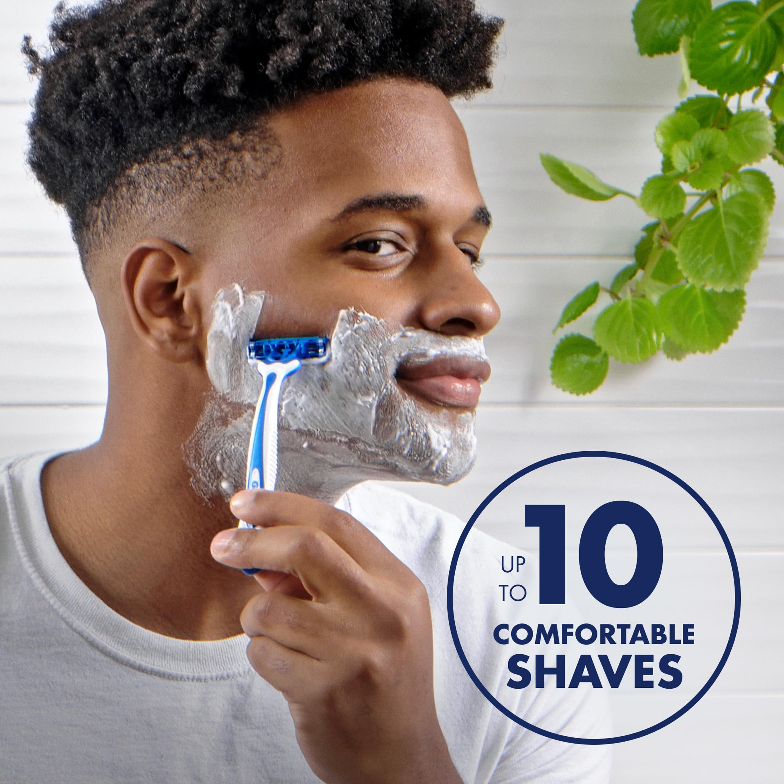Gillette SkinGuard irritation-bar close-up shows defense feature for smoother shaves.
