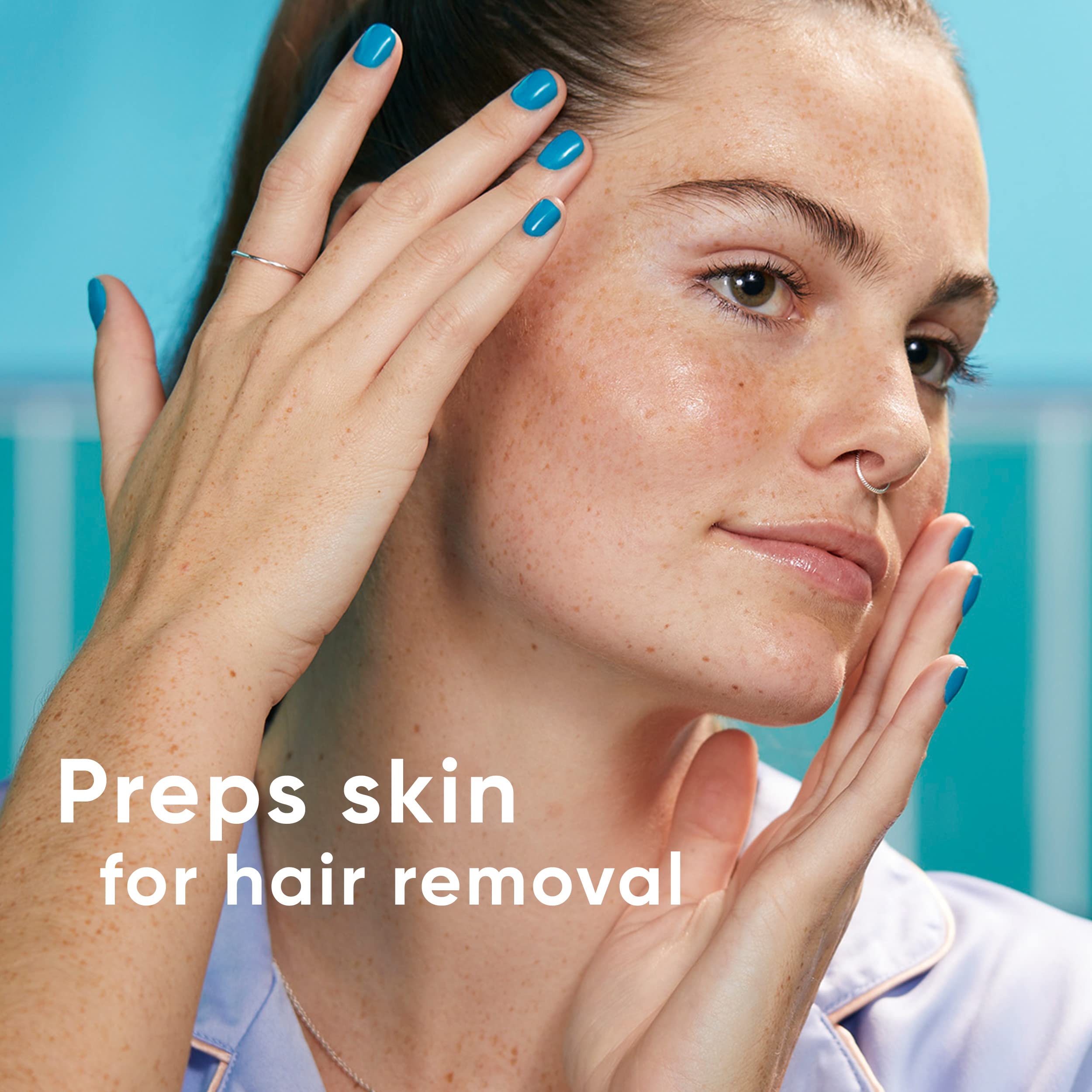 Glow after dermaplaning with Gillette Venus for potentially brighter skin