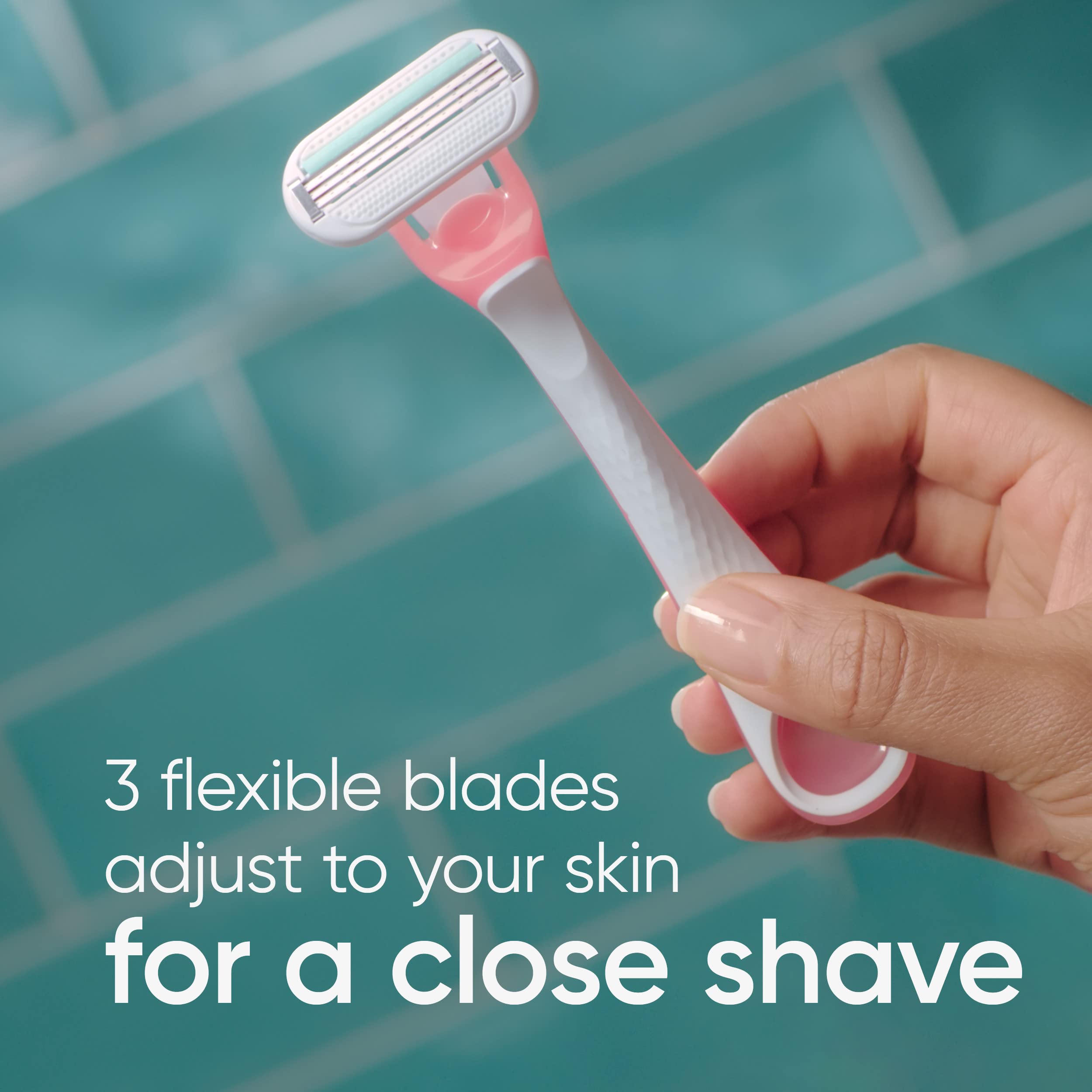 SkinElixir lubrastrip visible on Gillette Venus Sensitive for a gentle shave.