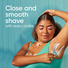 Gillette Venus Tropical razor with 3 blades delivers a close shave.