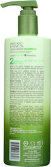 GIOVANNI 2chic Ultra-Moist Shampoo crema espumosa para limpieza suave.