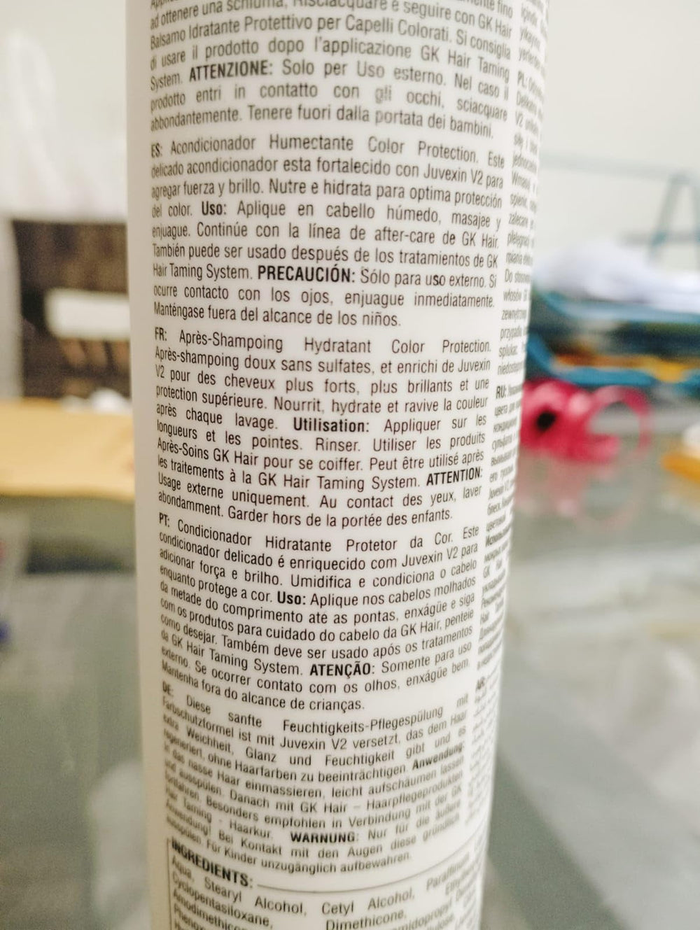 Keratin-enriched GK Hair Moisturizing Shampoo repairs damaged hair fibers.