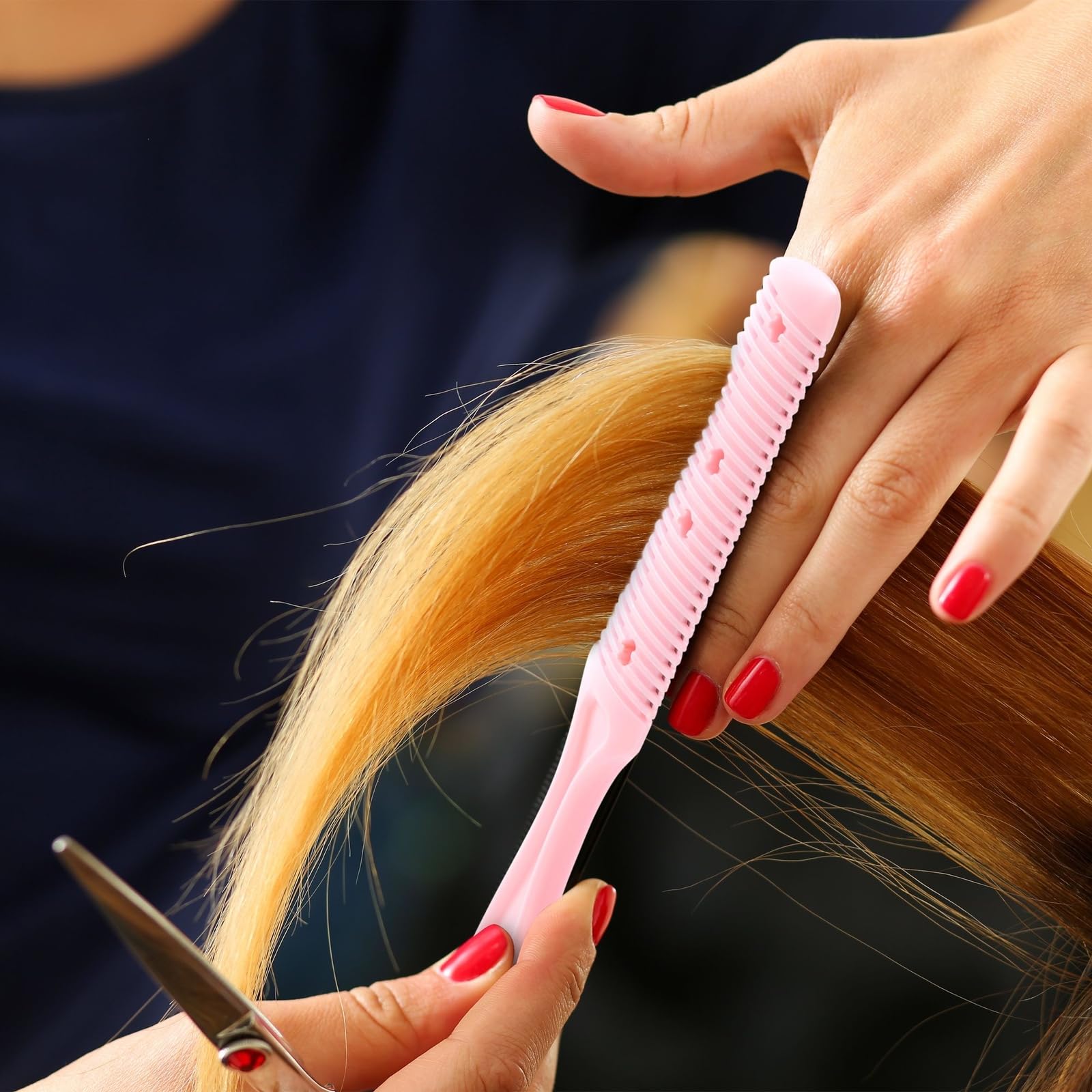 Glamlily pink razor comb adds color-friendly styling options.