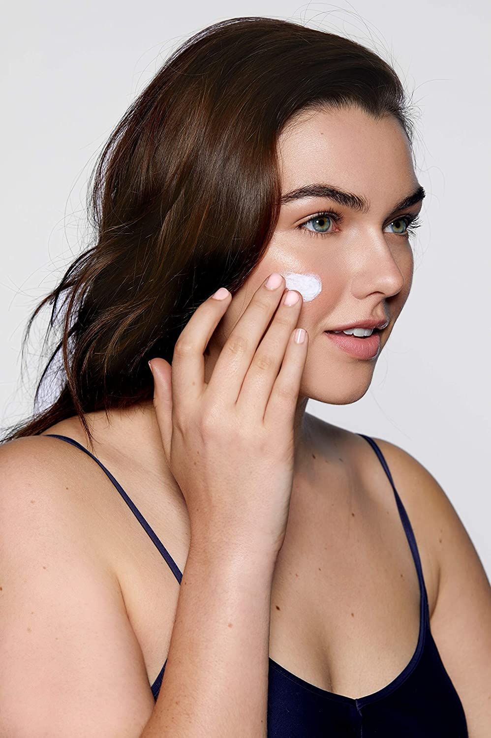 Glo Skin Beauty Restorative Cream label detail and premium packaging