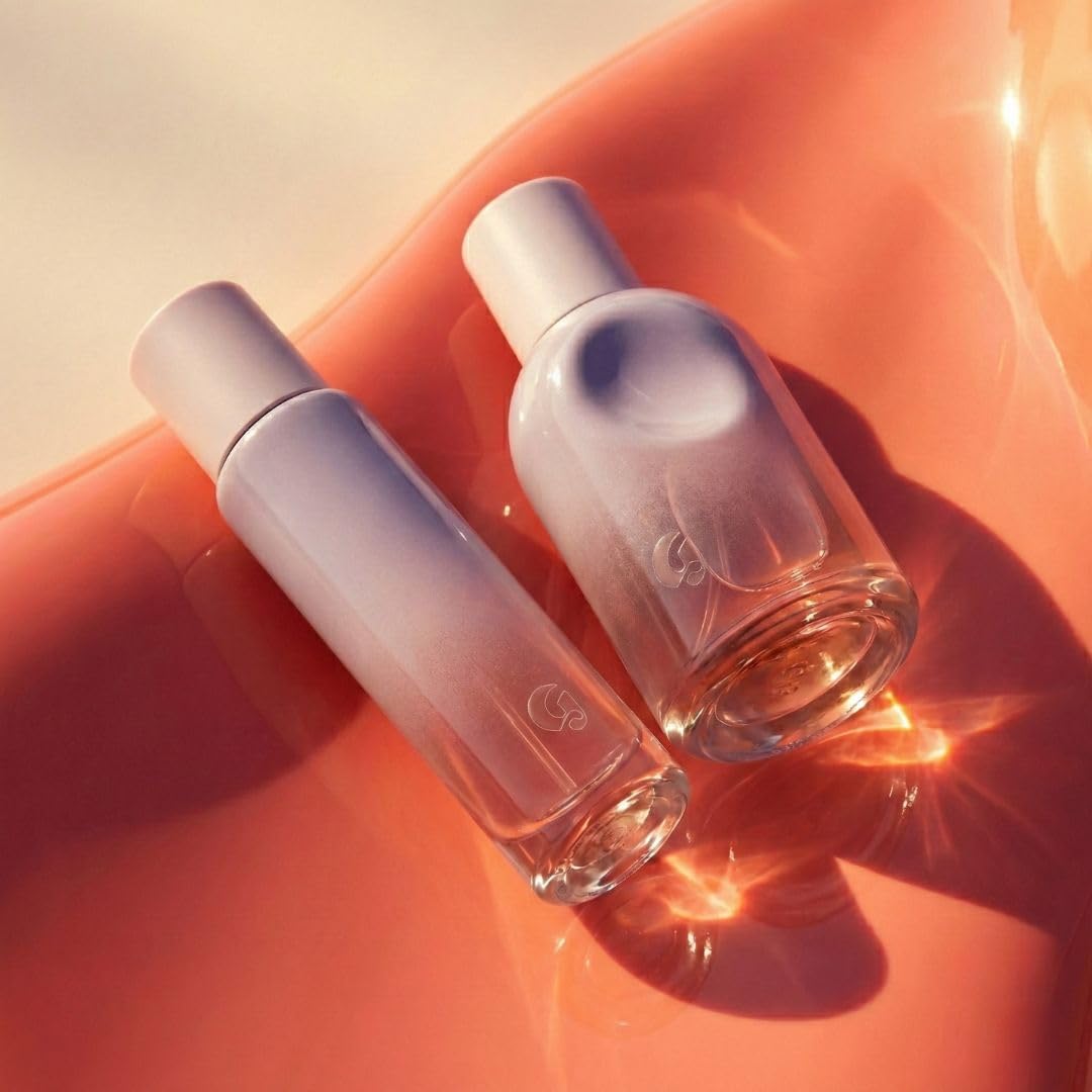 Close-up of ylang-ylang and apricot notes in Glossier You Fleur for reference.