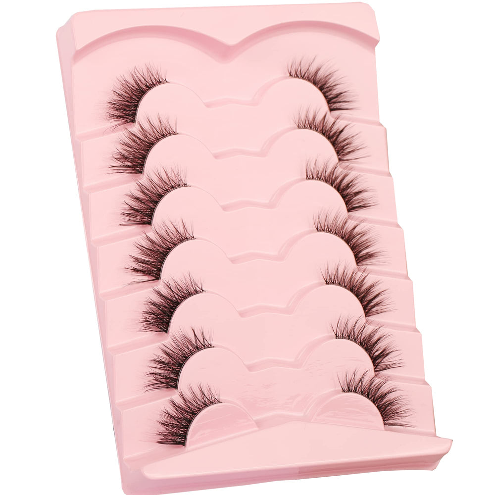 Gmagictobo cat-eye lashes create definition at outer corners.