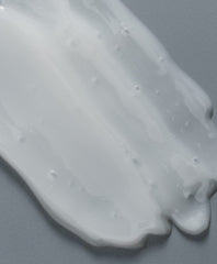 GO247 champu espumoso de menta: espuma cremosa para limpieza suave.