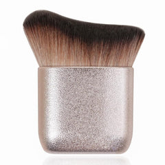 GOERTI Self Tanner Brush designed for flawless face and body application.