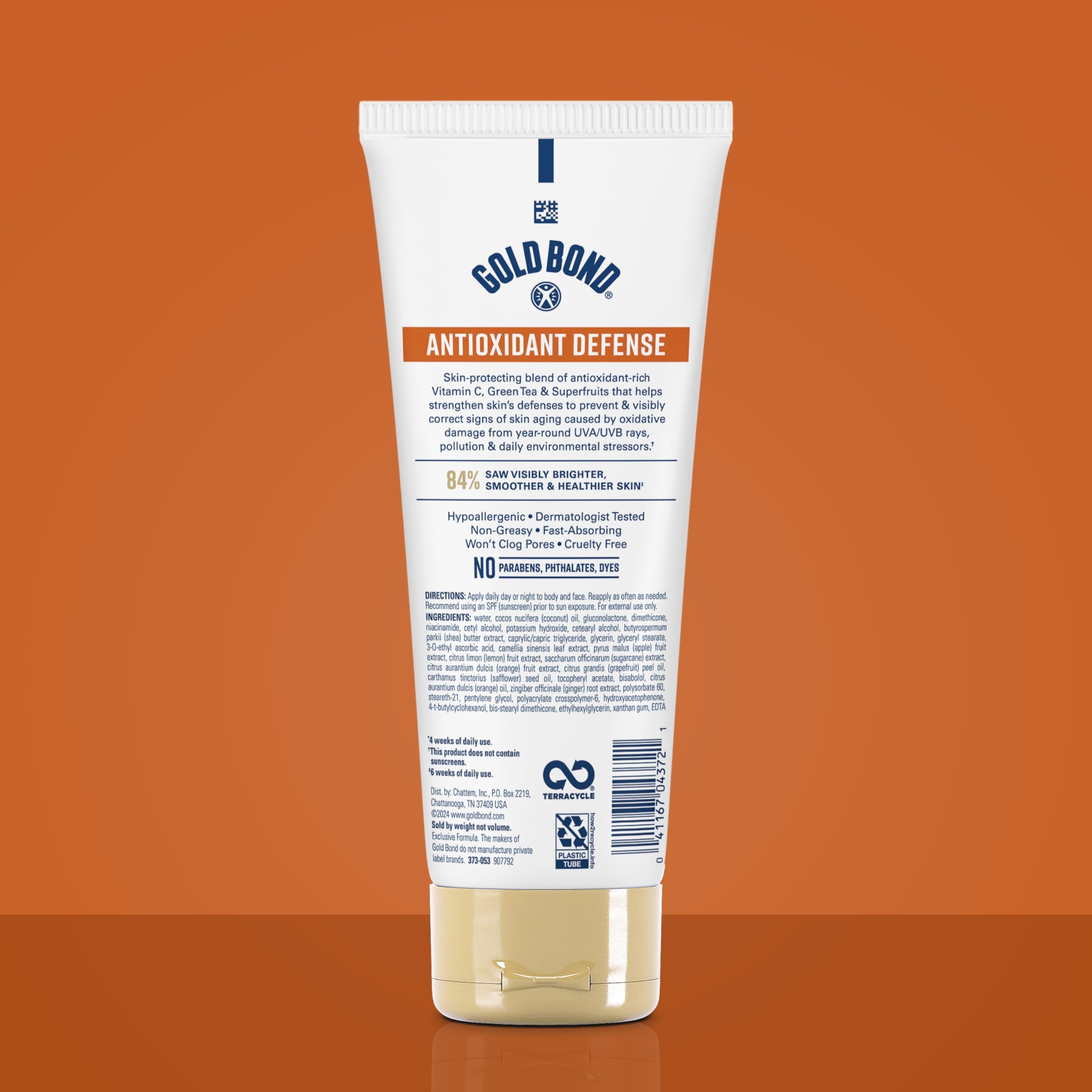 Gold Bond Age Renew ingredients include vitamin C, green tea, and superfruits.