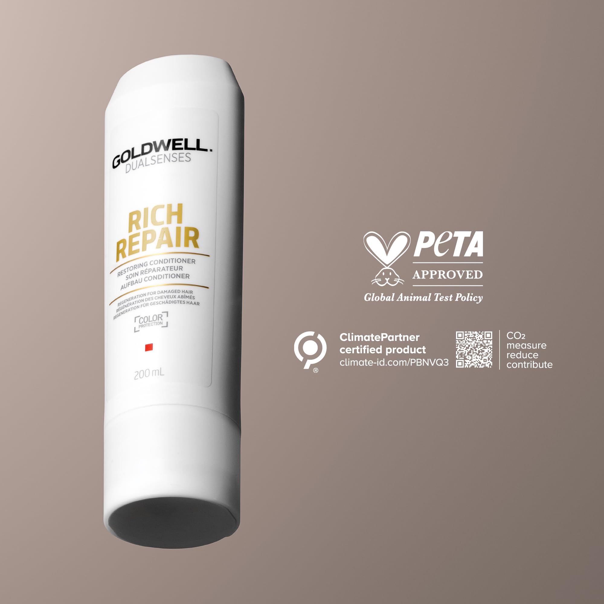 Creamy texture of Goldwell Rich Repair conditioner for smooth hair