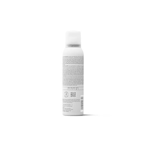Goldwell StyleSign Dry Spray Wax on dry hair adds instant shine and definition