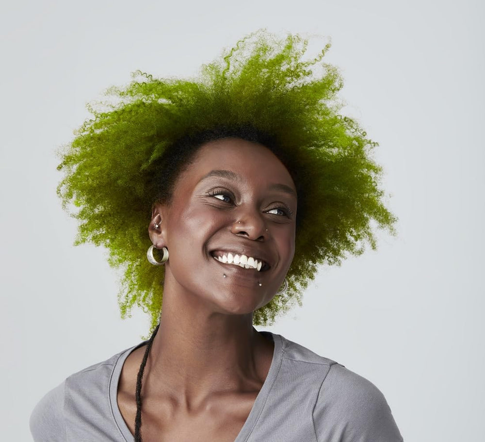 Semi-permanent cream base ready for even color deposition