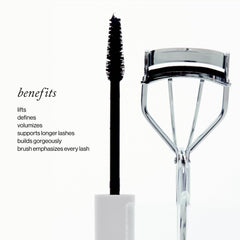 Goop Featherlash brush wand close-up highlights three-edged design for smooth application.