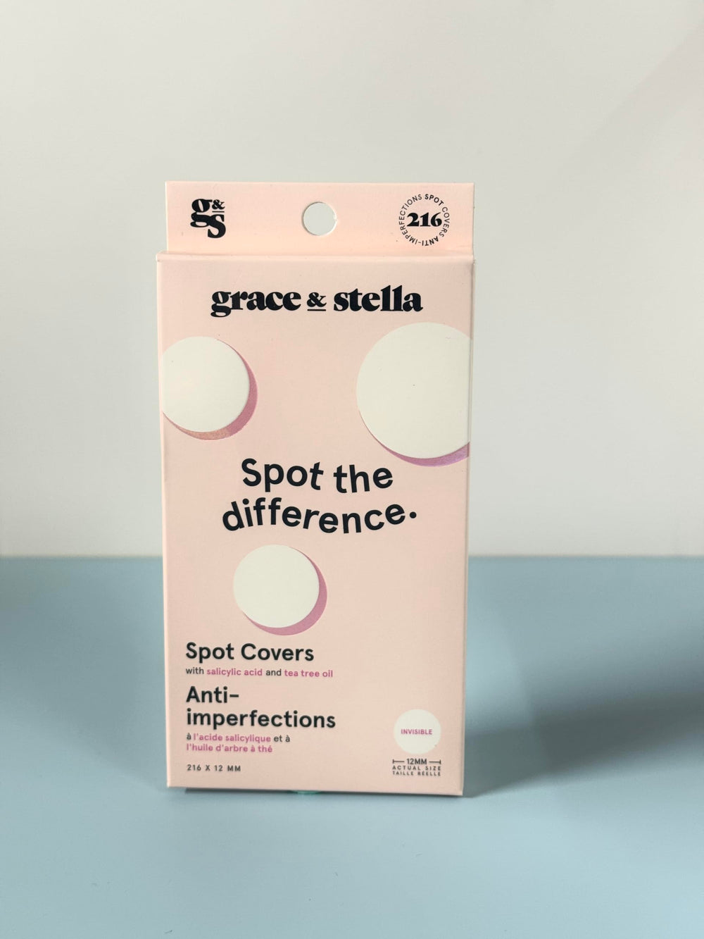 Parche acne discreto Grace & Stella para uso diurno.