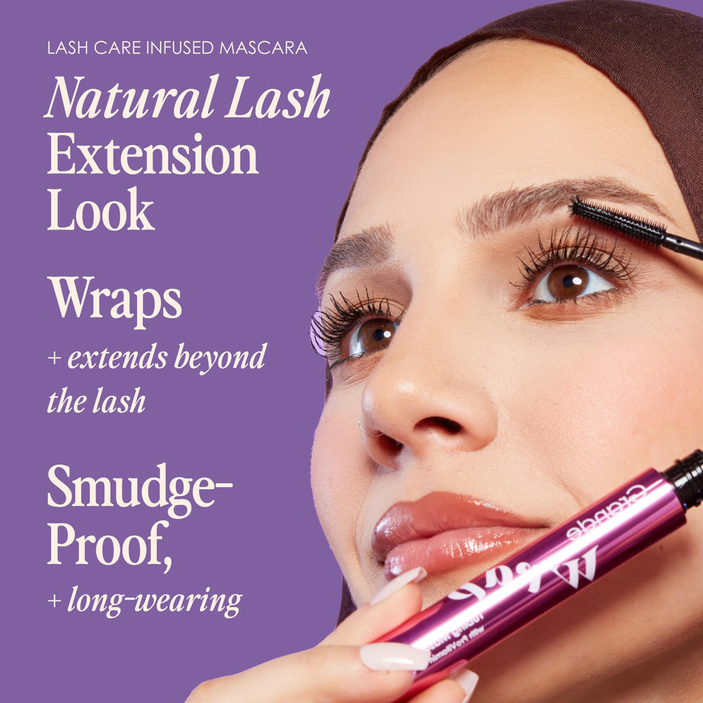 GrandeWRAP dome‑shaped tip builds volume on lashes
