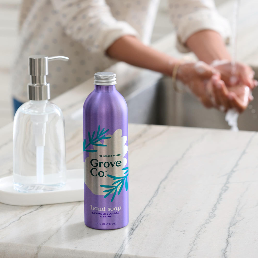 Grove Co. fragancia natural de lavanda y tomillo para lavado agradable.