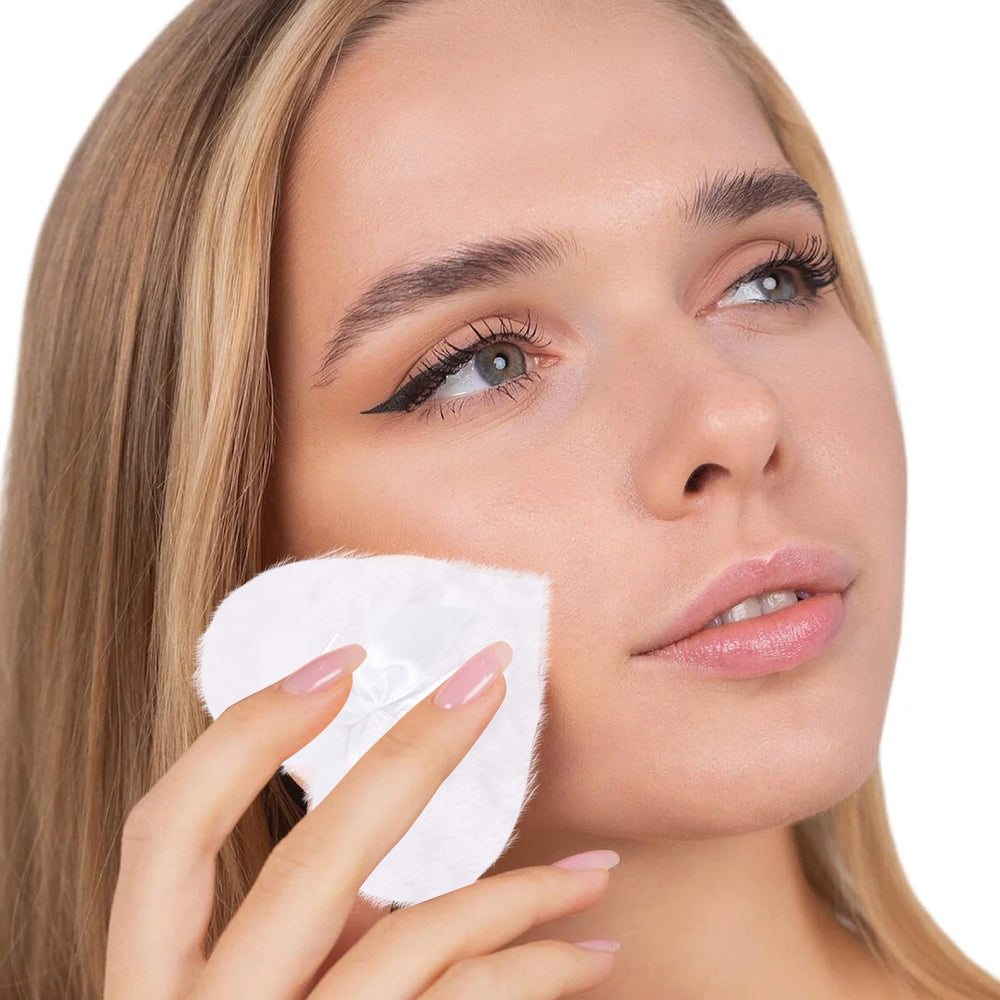 Gsteng puff set's bow detail adds charm and reliable grip