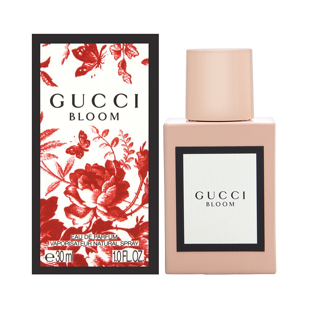 Gucci Bloom bottle front view, suggesting daily wear and elegance.