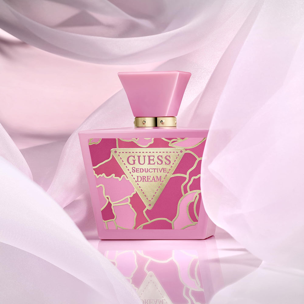 GUESS Seductive Dream atomizer detail, compact travel-friendly perfume spray.