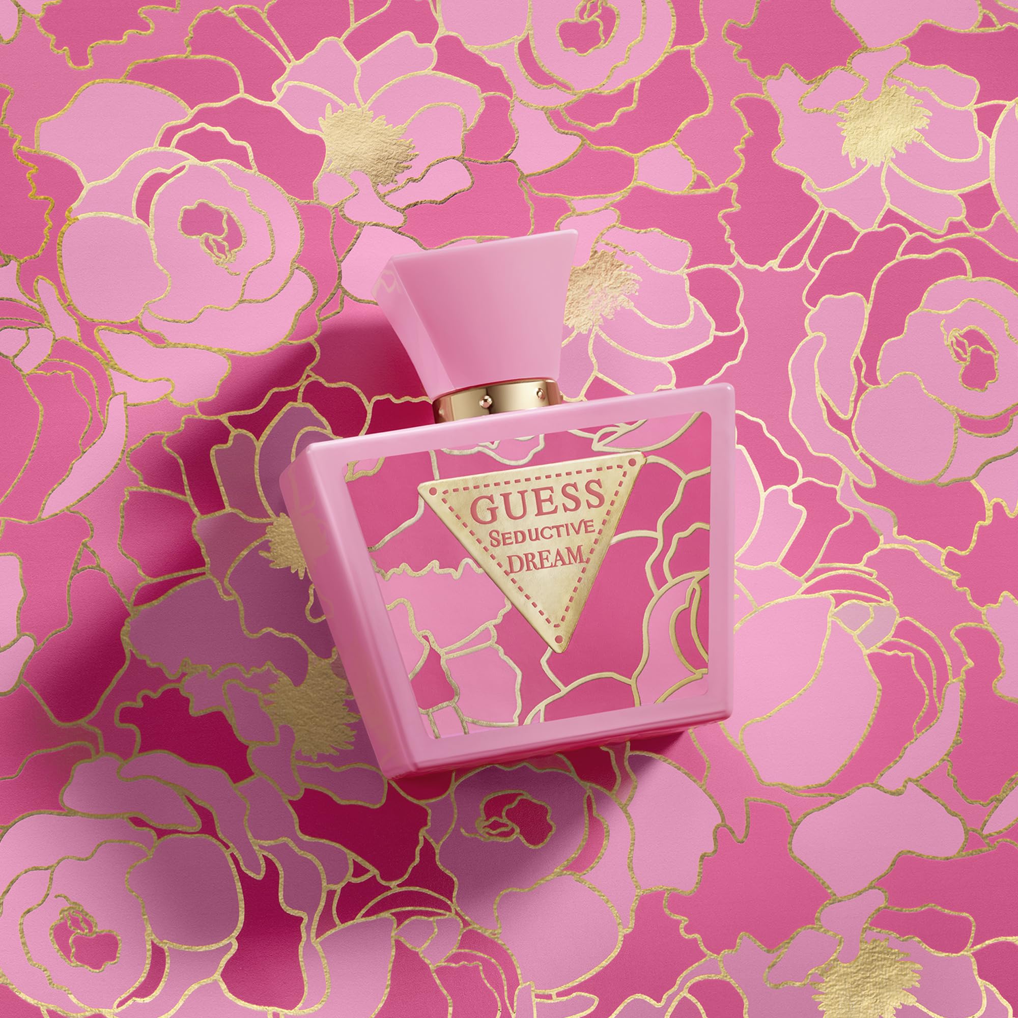 GUESS Seductive Dream label closeup, details that evoke a luxe scent experience.