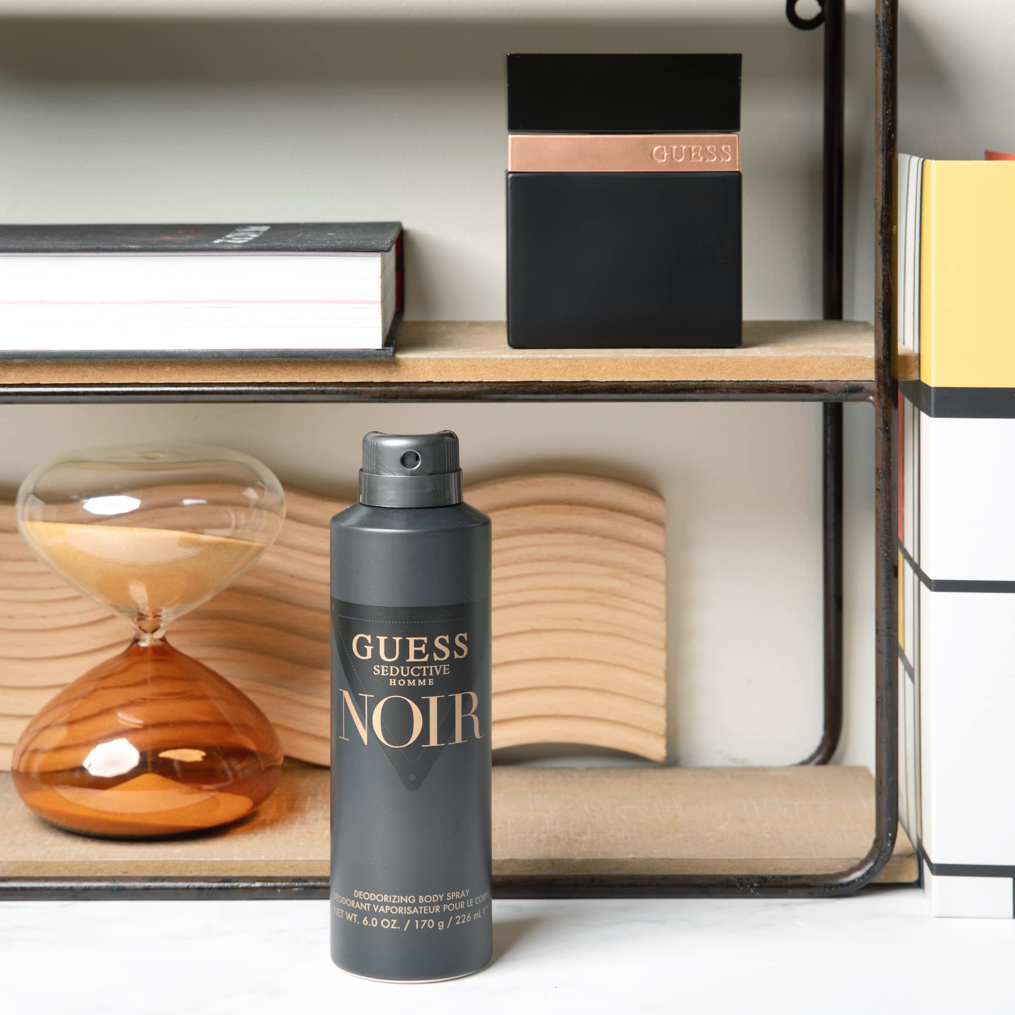 GUESS Seductive Homme Noir bottle cap close-up with premium packaging detail