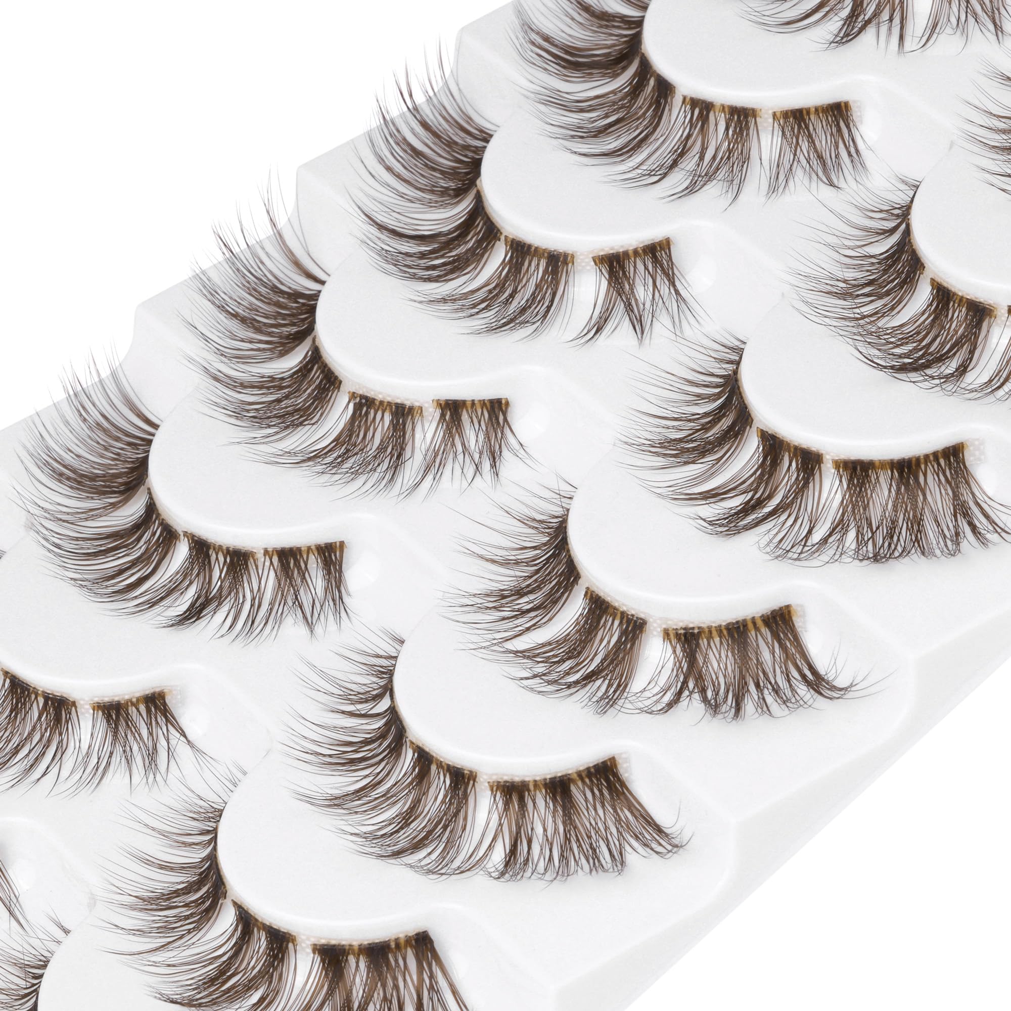 GVEFETIEE DIY brown lash extensions demonstrate natural curvature and realistic finish.