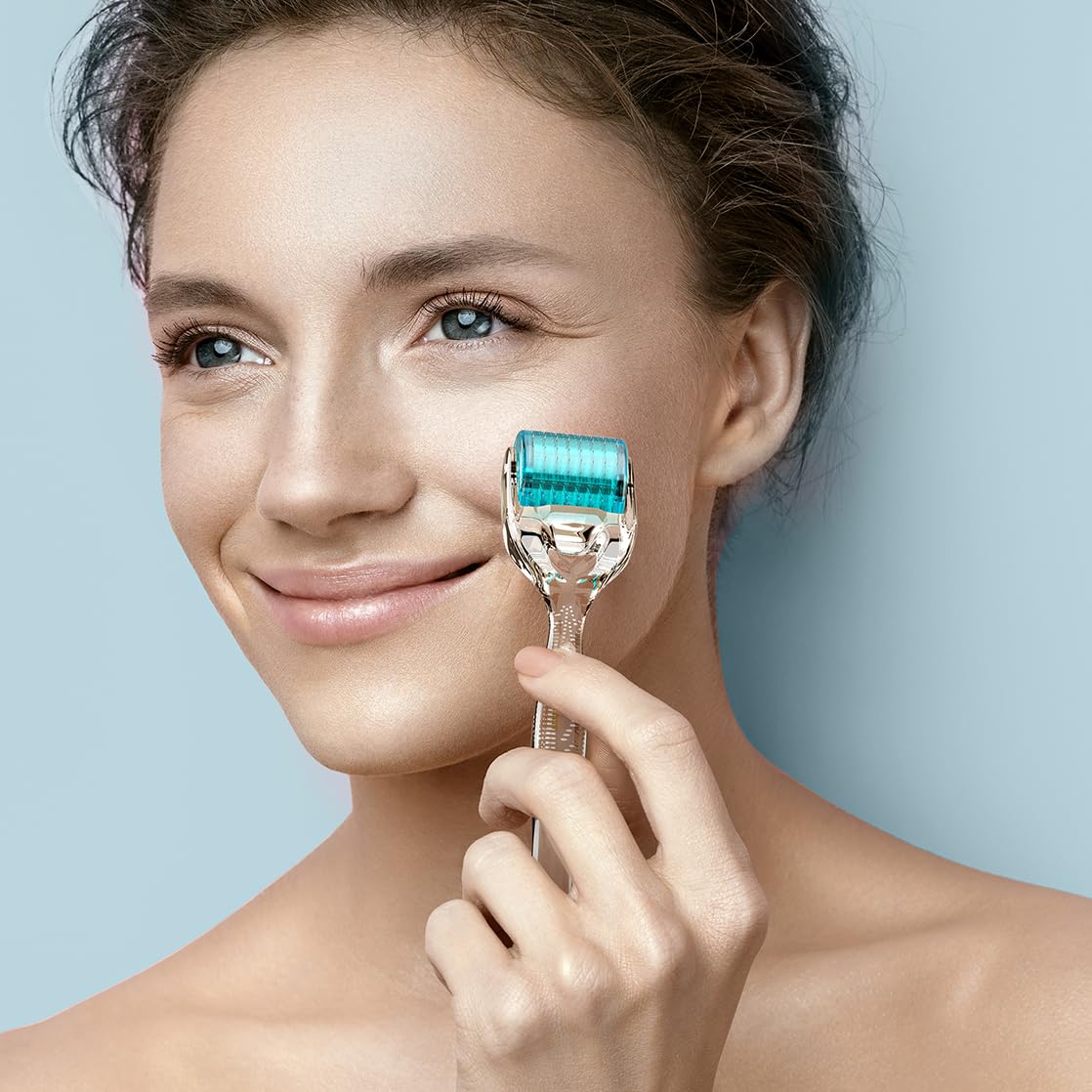 GXBRSY Derma Roller portable design for travel skincare on the go.