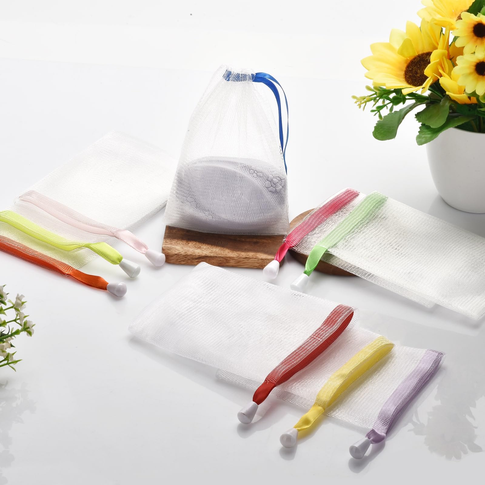 GXLWJXWLV soap bag size 5.9in by 3.7in fits most soaps.