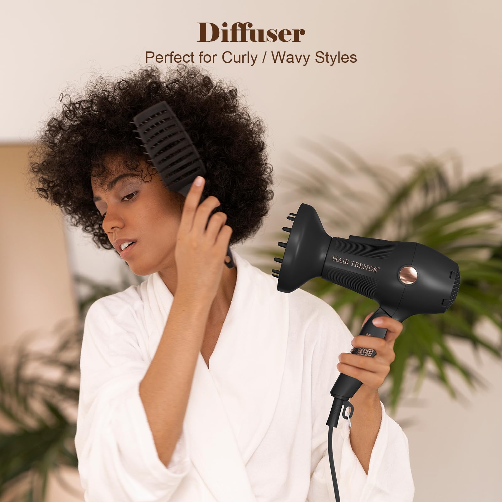 Hair Trends Travel Hair Dryer concentrator nozzle for precise straight styling