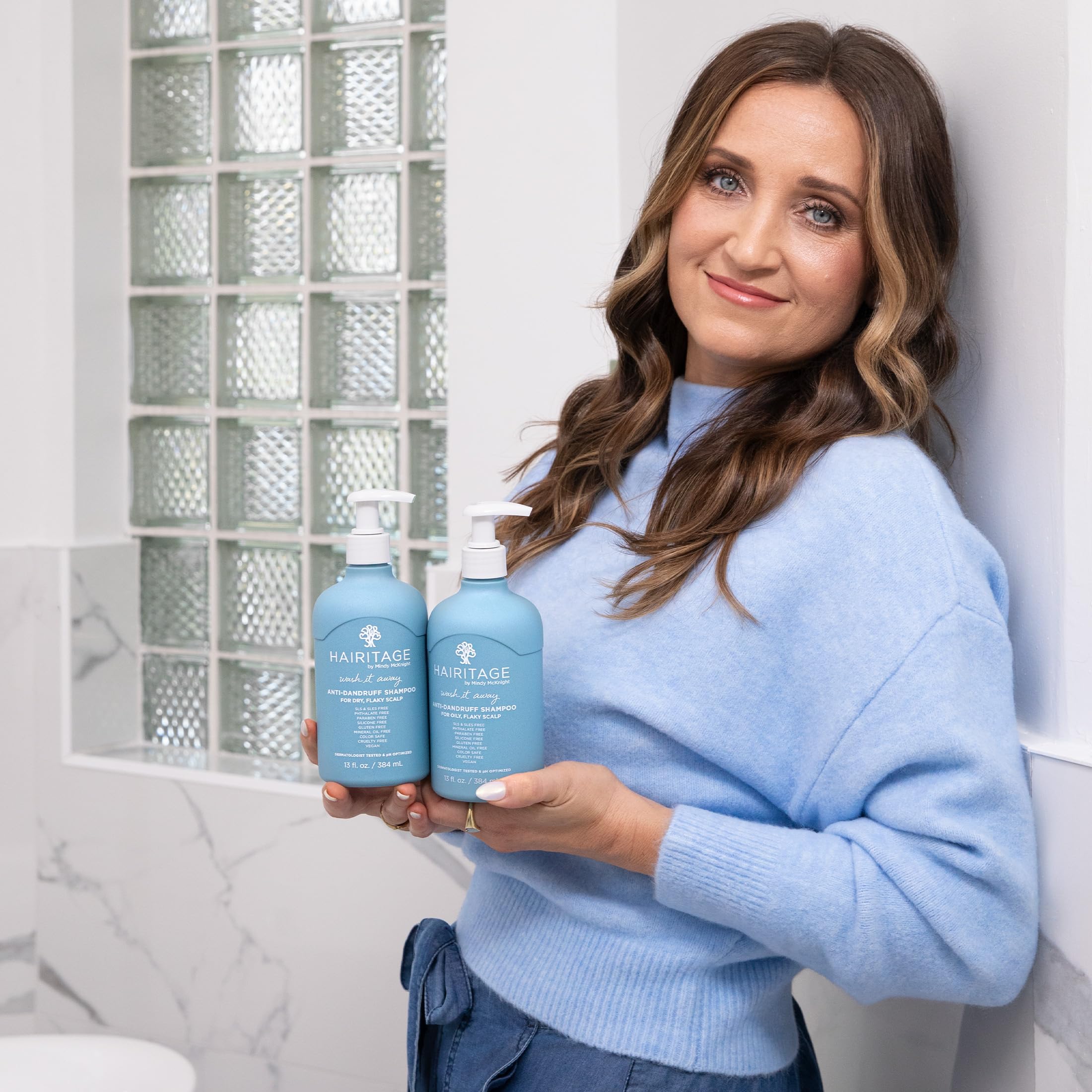Hairitage acondicionador equilibrante, textura cremosa, deja el cabello sedoso y manejable.