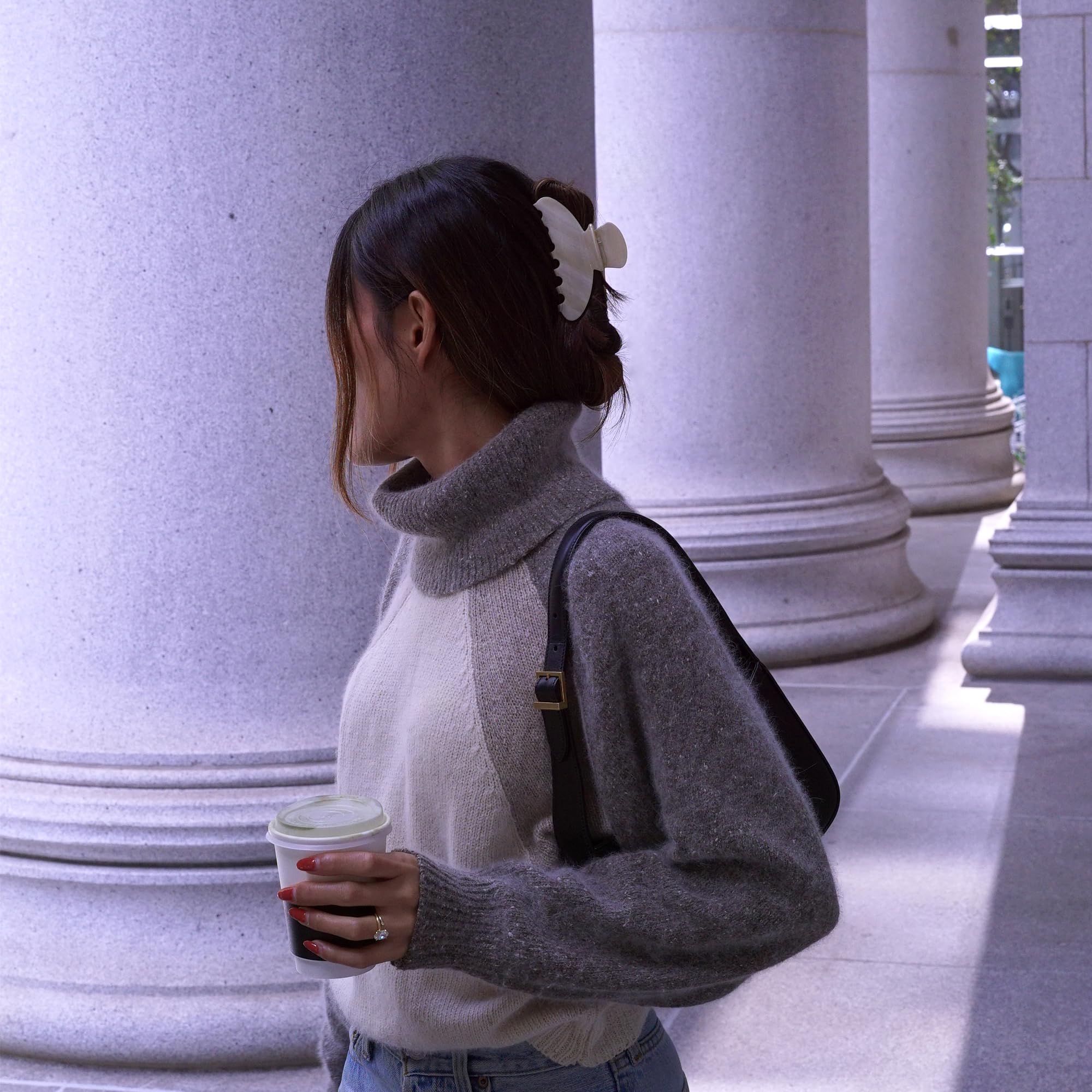 Hana Mia cream clip secures half-up styles with no snag.