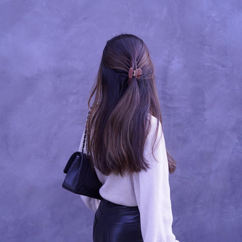 Hana Mia mocha brown acetate clip on hair highlights secure grip for busy mornings.