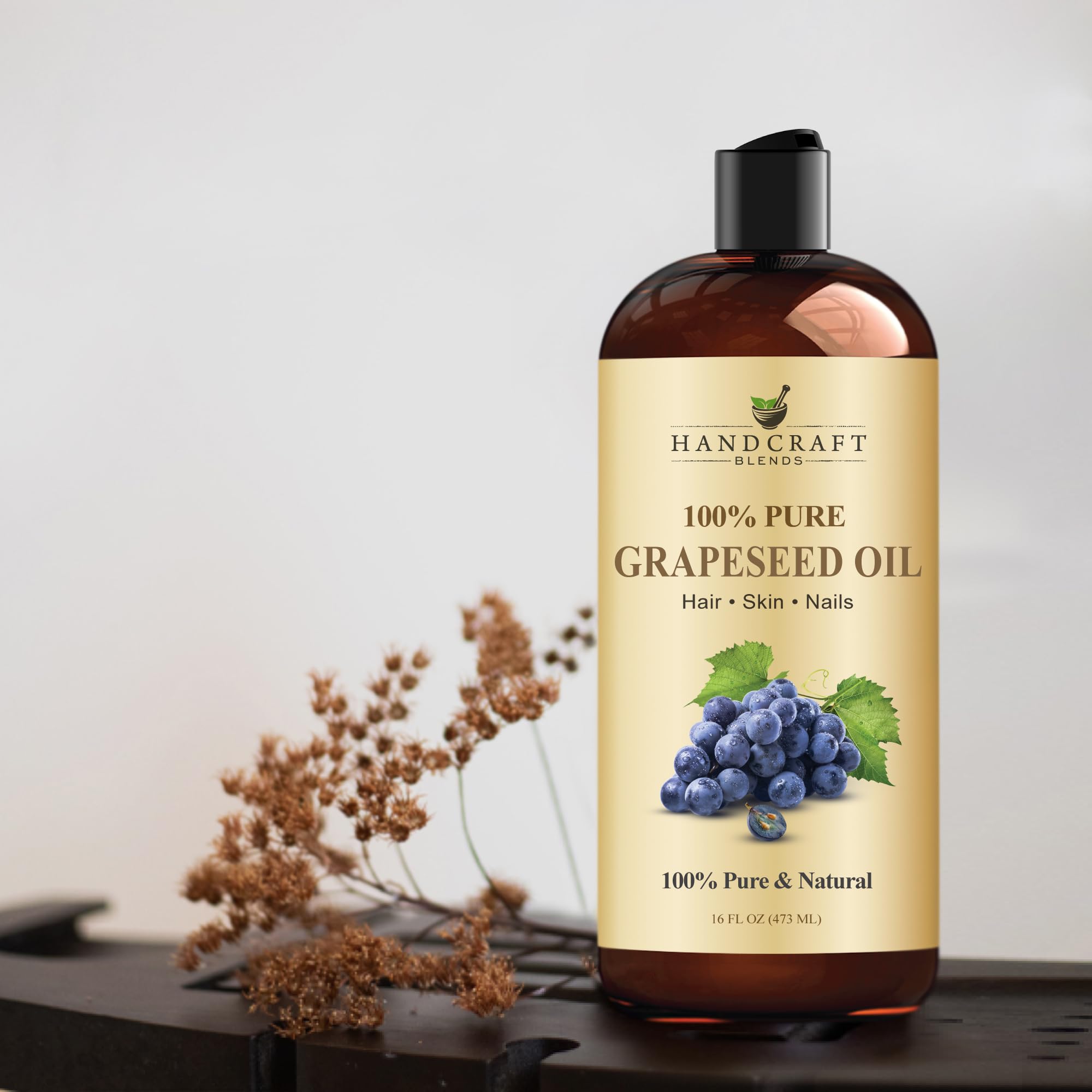 Handcraft Blends Grapeseed Oil close-up; smooth, non-greasy finish for skin.