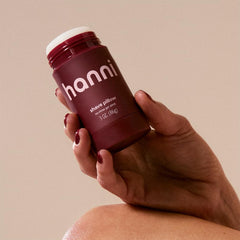 HANNI Shave Pillow texture demonstrates smooth glide and skin moisture during shaving