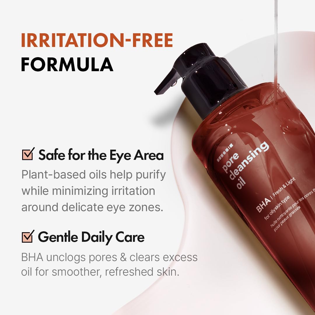 Hanskin BHA Pore Cleansing Oil infused with citrus fruit extracts for refreshing skin.