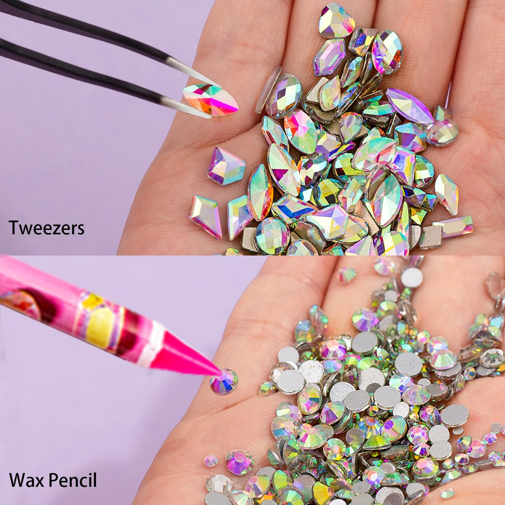 Haozher storage case keeps nail gems organized and ready.