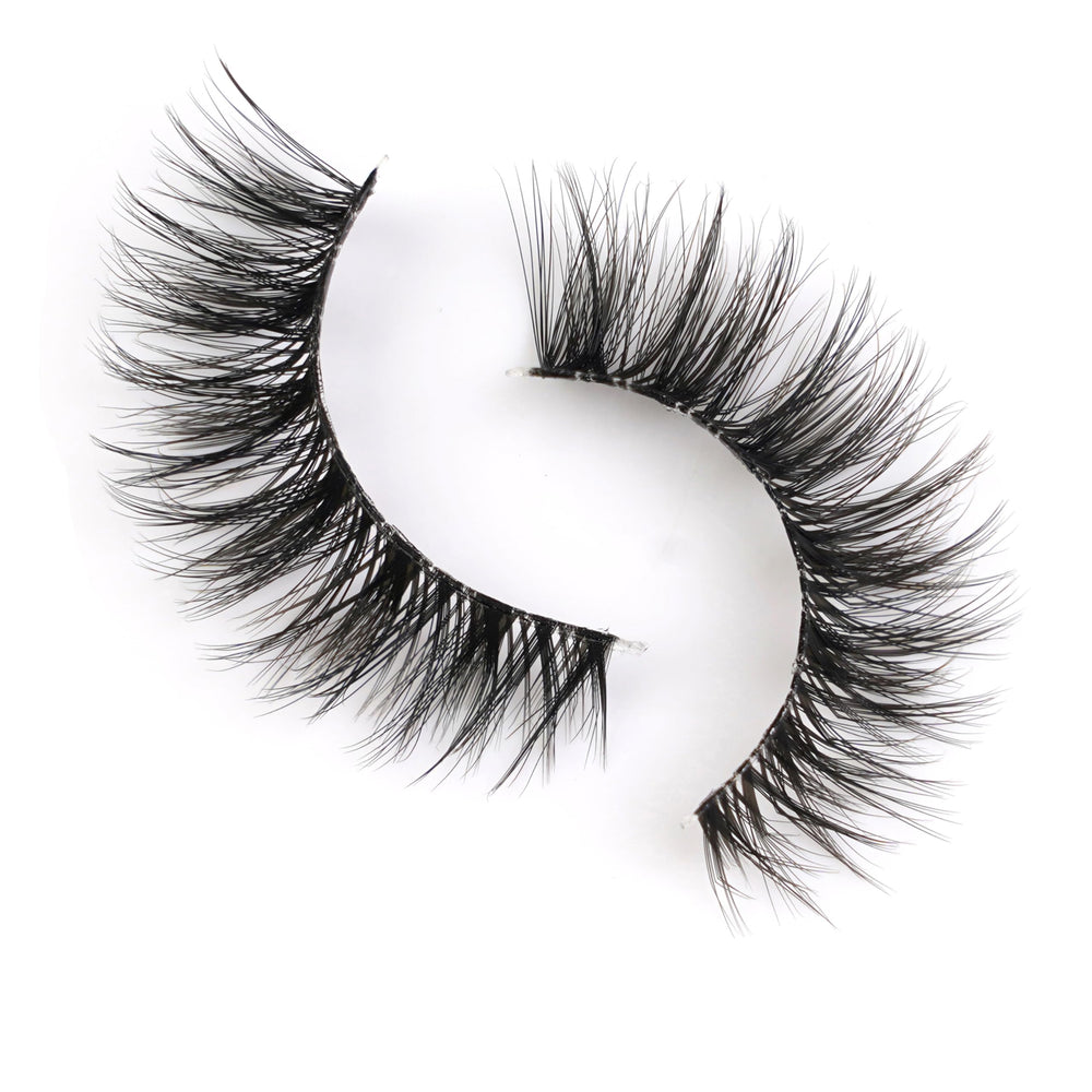 Happy Heartbeat handmade lashes with meticulous craft detail for comfort