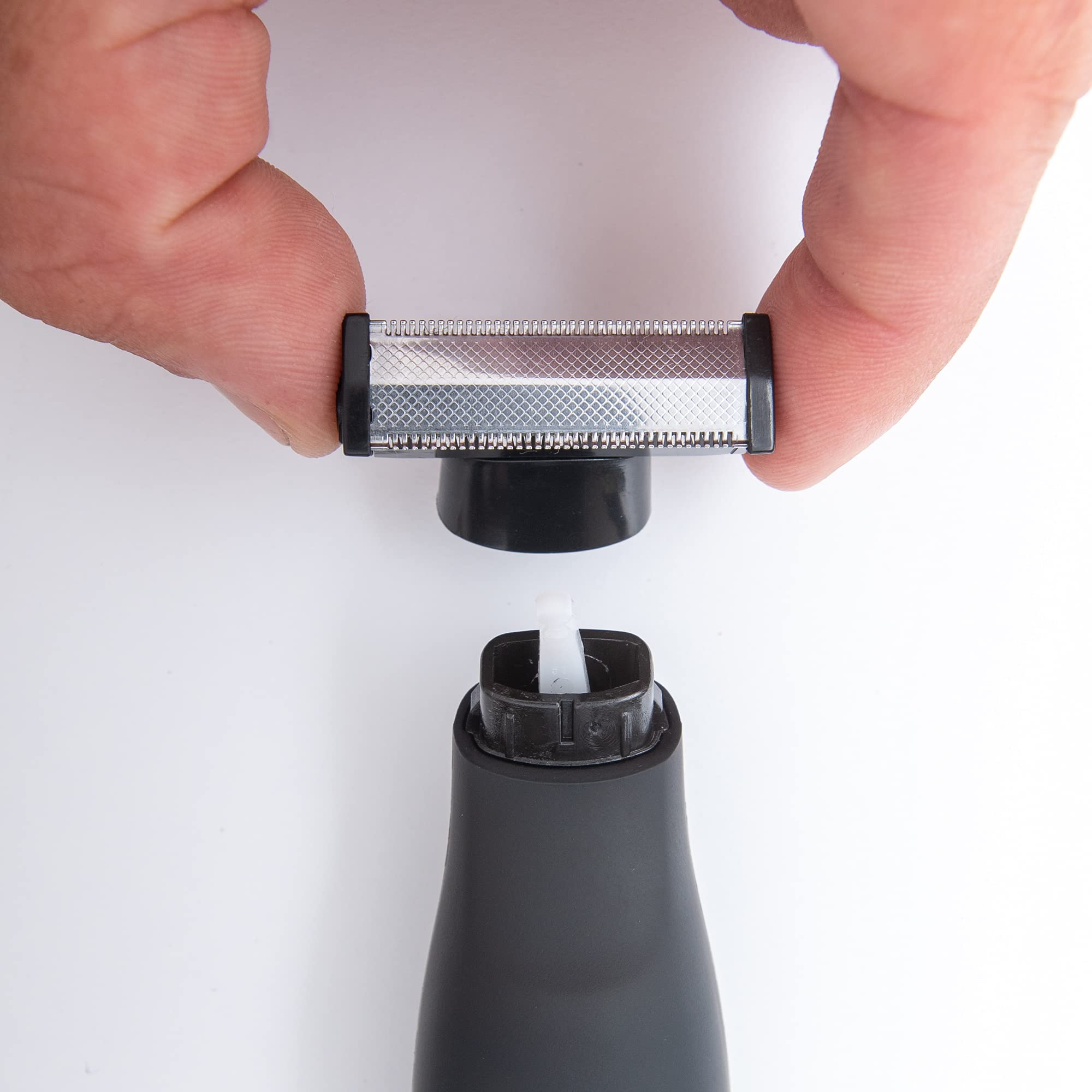HAPPY NUTS The Ballber replacement blade in packaging shows easy compatibility with the trimmer.