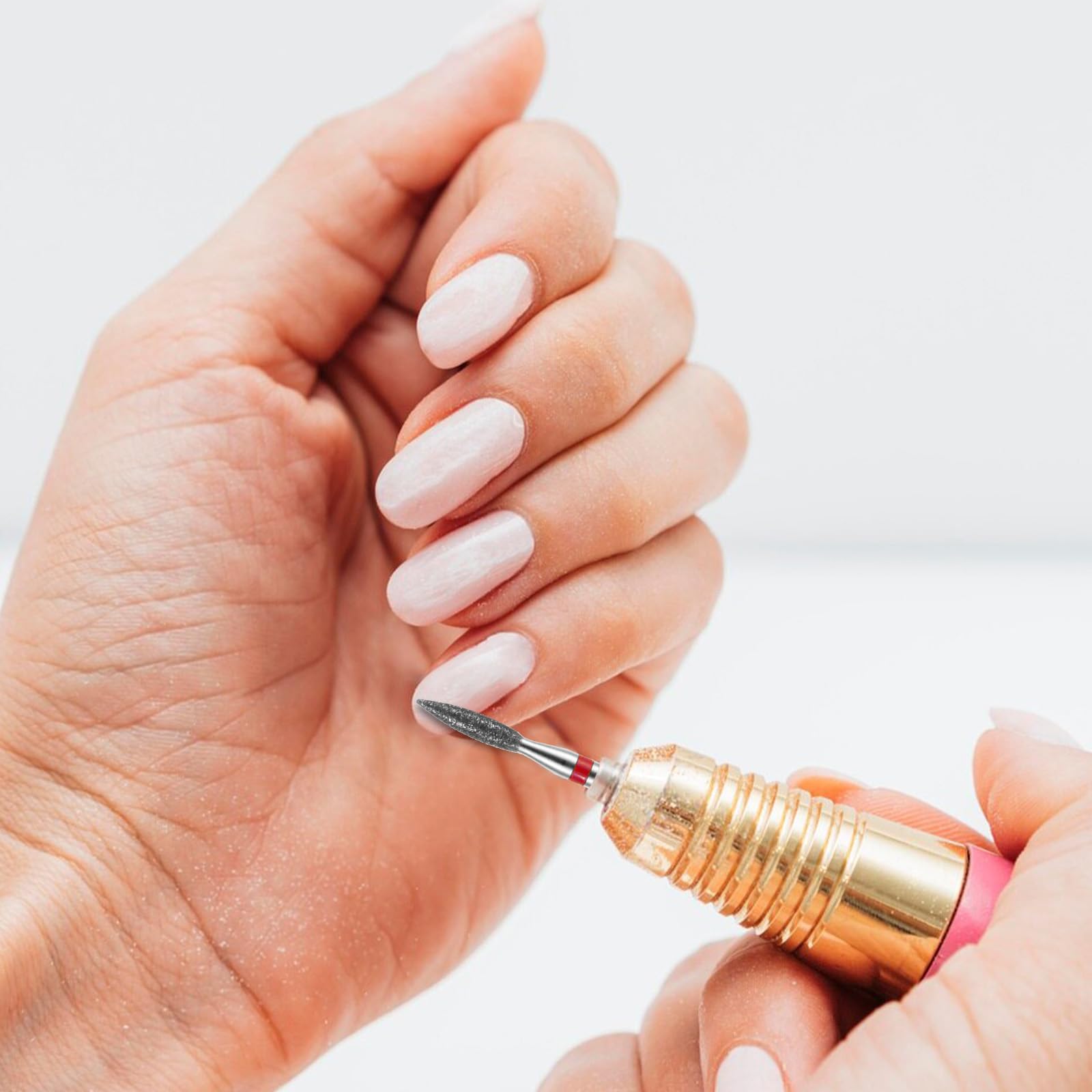 Hariendny nail drill bits stored in transparent case for easy access