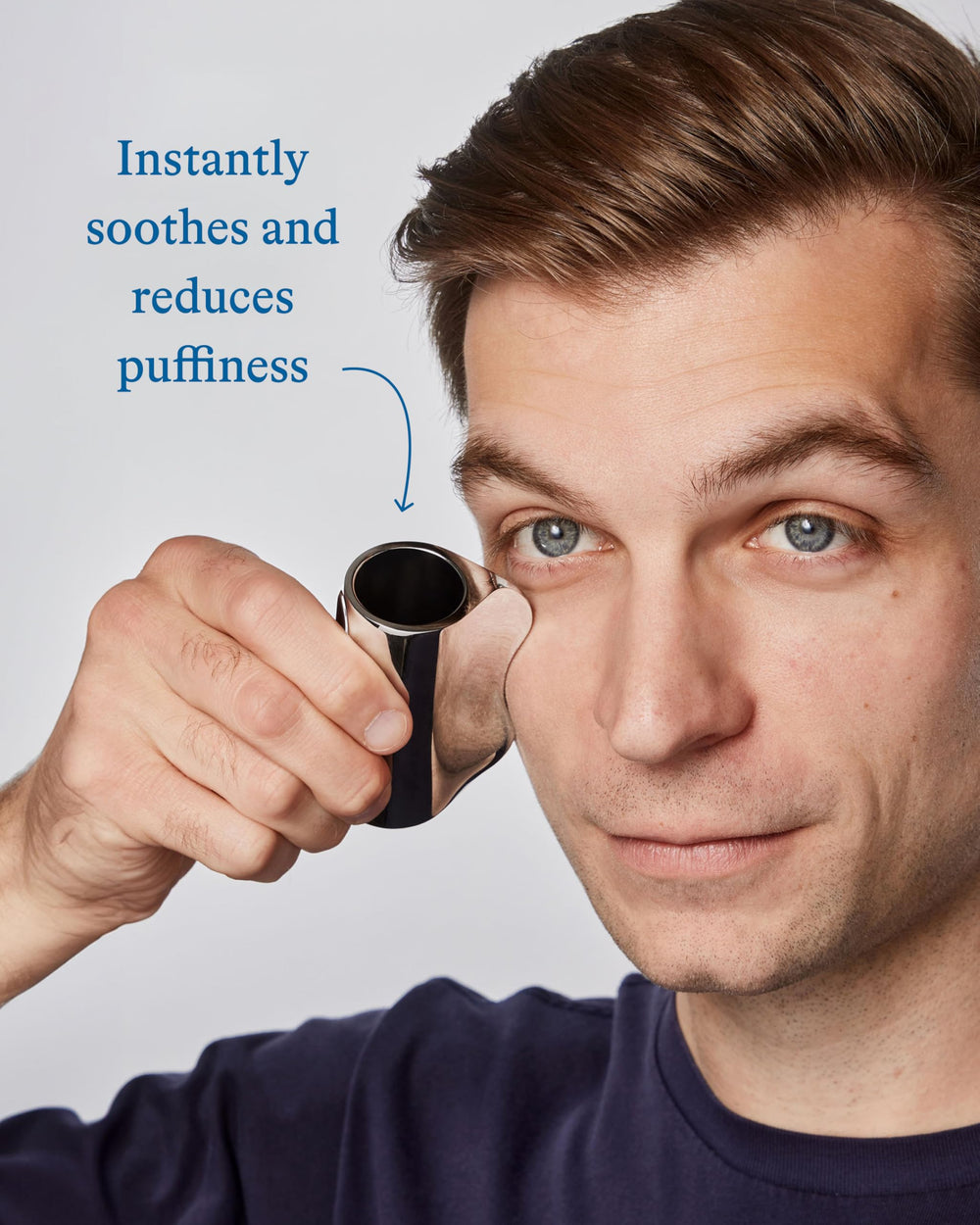 Refrigerated Eye Stick provides instant cooling sensation on application.