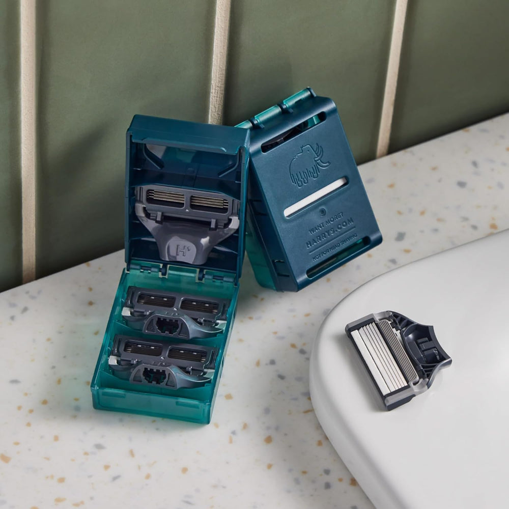 Harry's Original compatible on compatible handles, secure fit for reliable shaving