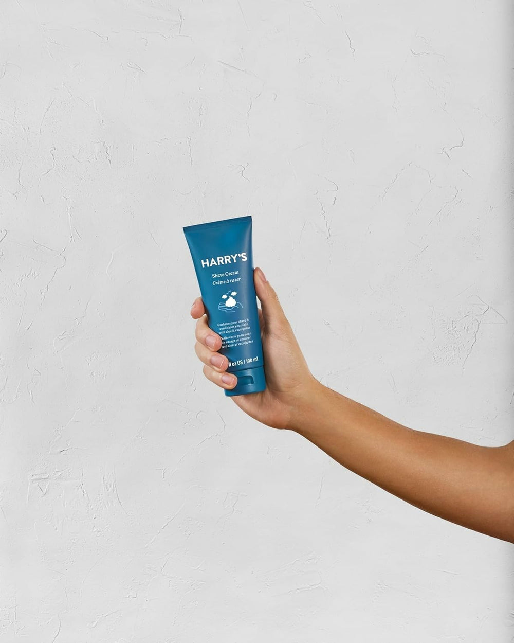 Harry's Shaving Cream Eucalyptus 2-pack foam closeup emphasizes rich, creamy texture for a comfortable glide.