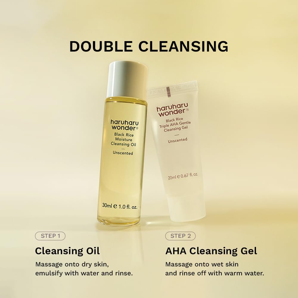 HARUHARU Wonder Cleansing Oil application with silky texture.