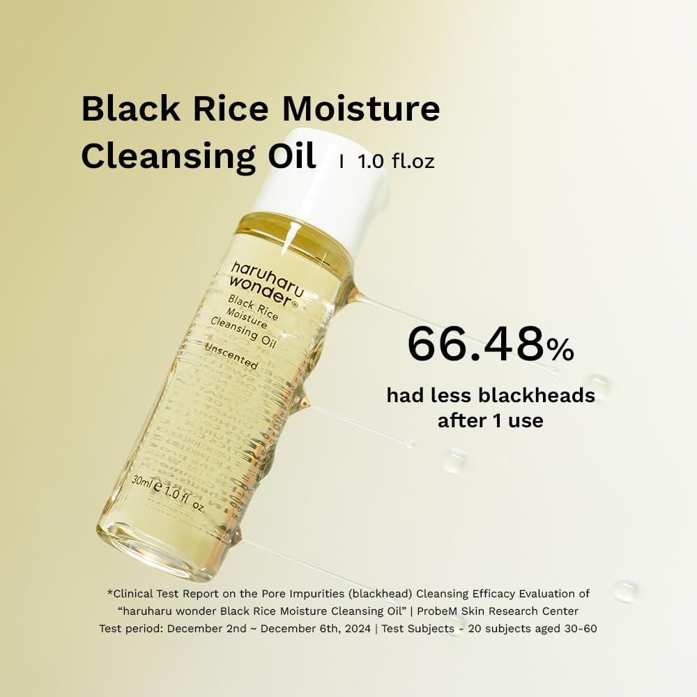 HARUHARU Wonder toner with hyaluronic acid sustains hydration.